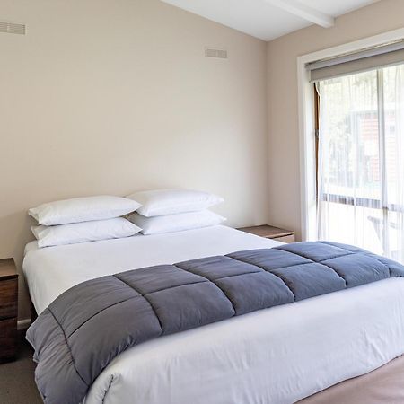 Nrma Halls Gap Holiday Park ภายนอก รูปภาพ