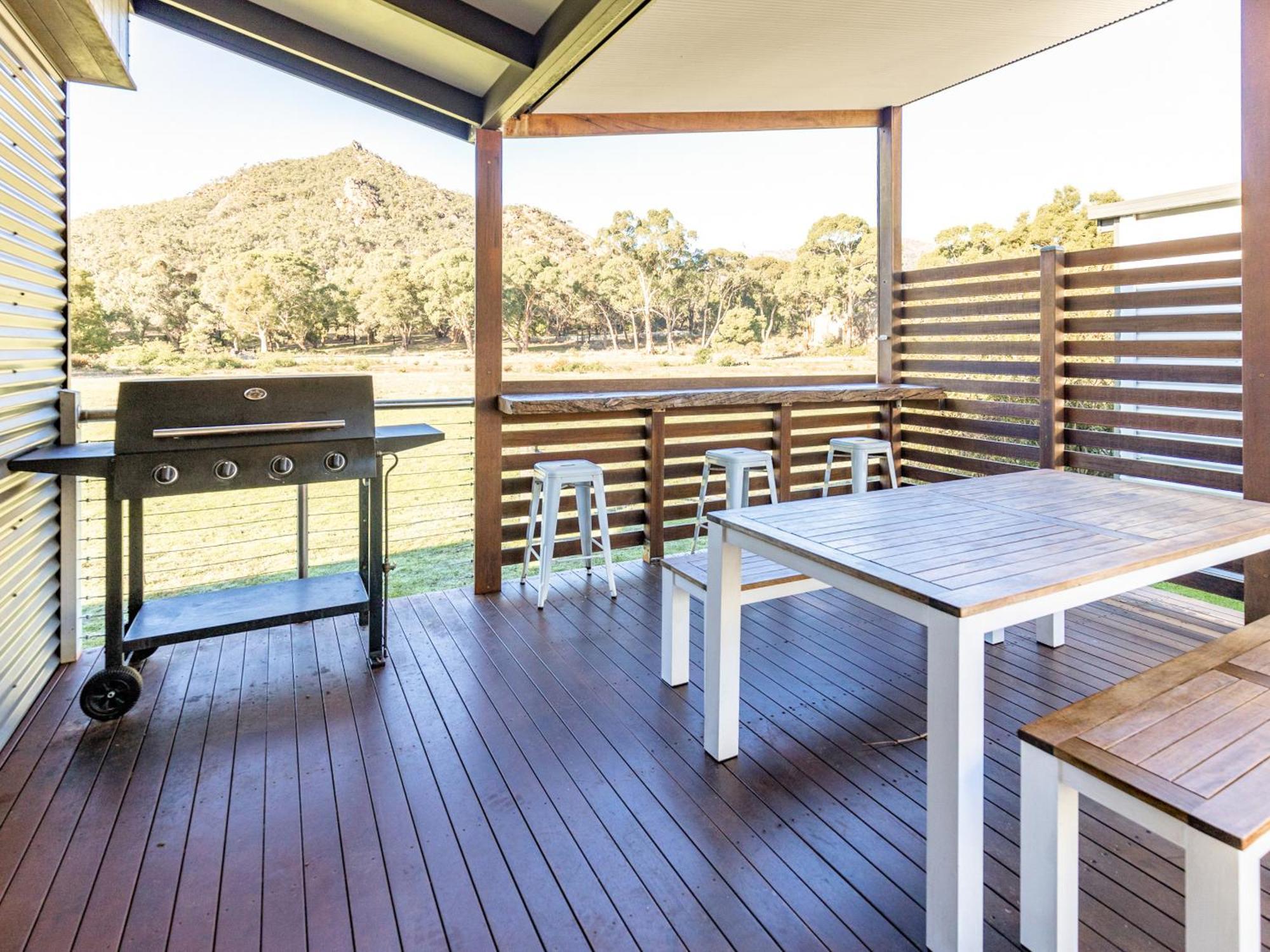 Nrma Halls Gap Holiday Park ภายนอก รูปภาพ