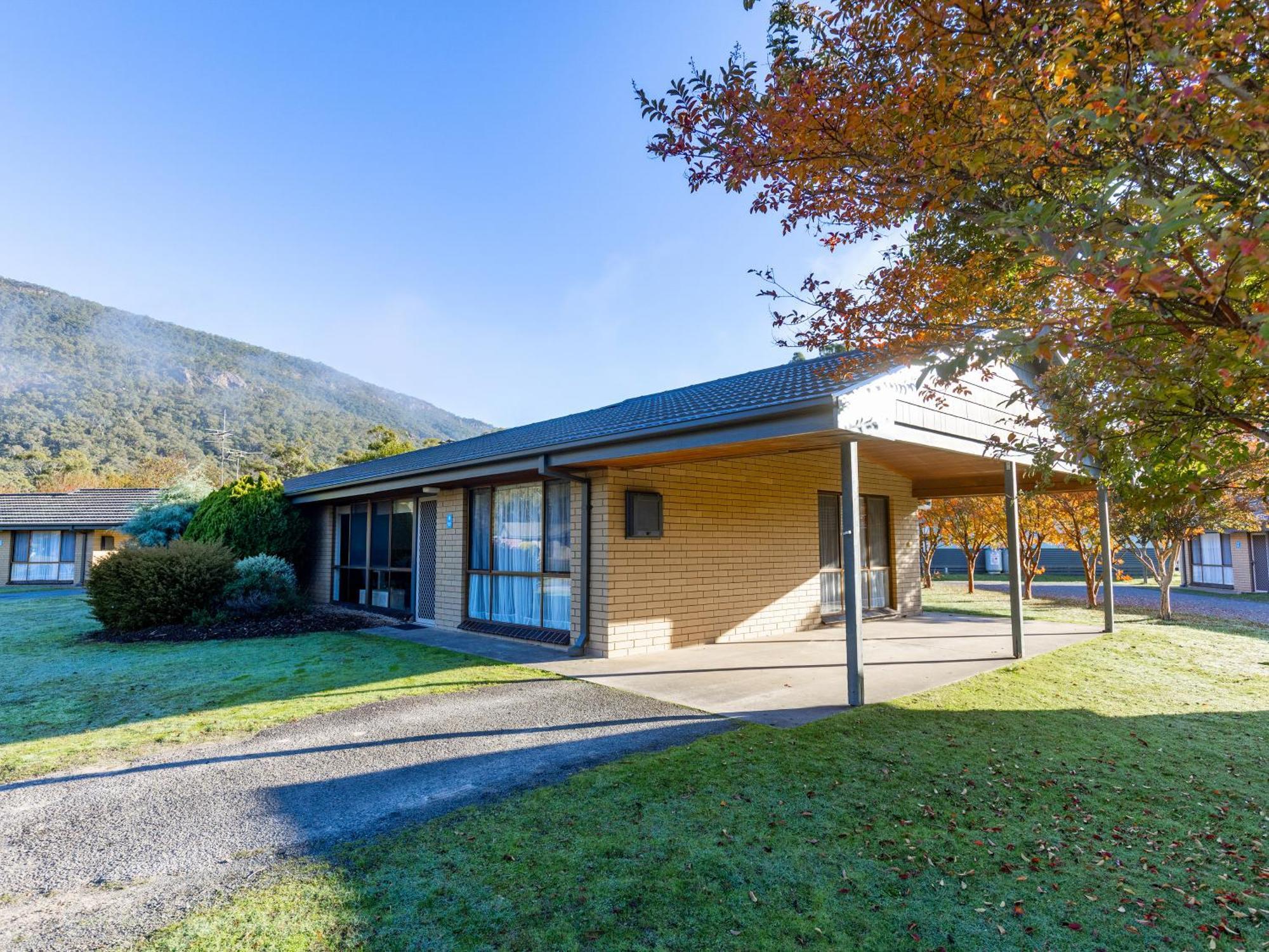 Nrma Halls Gap Holiday Park ภายนอก รูปภาพ